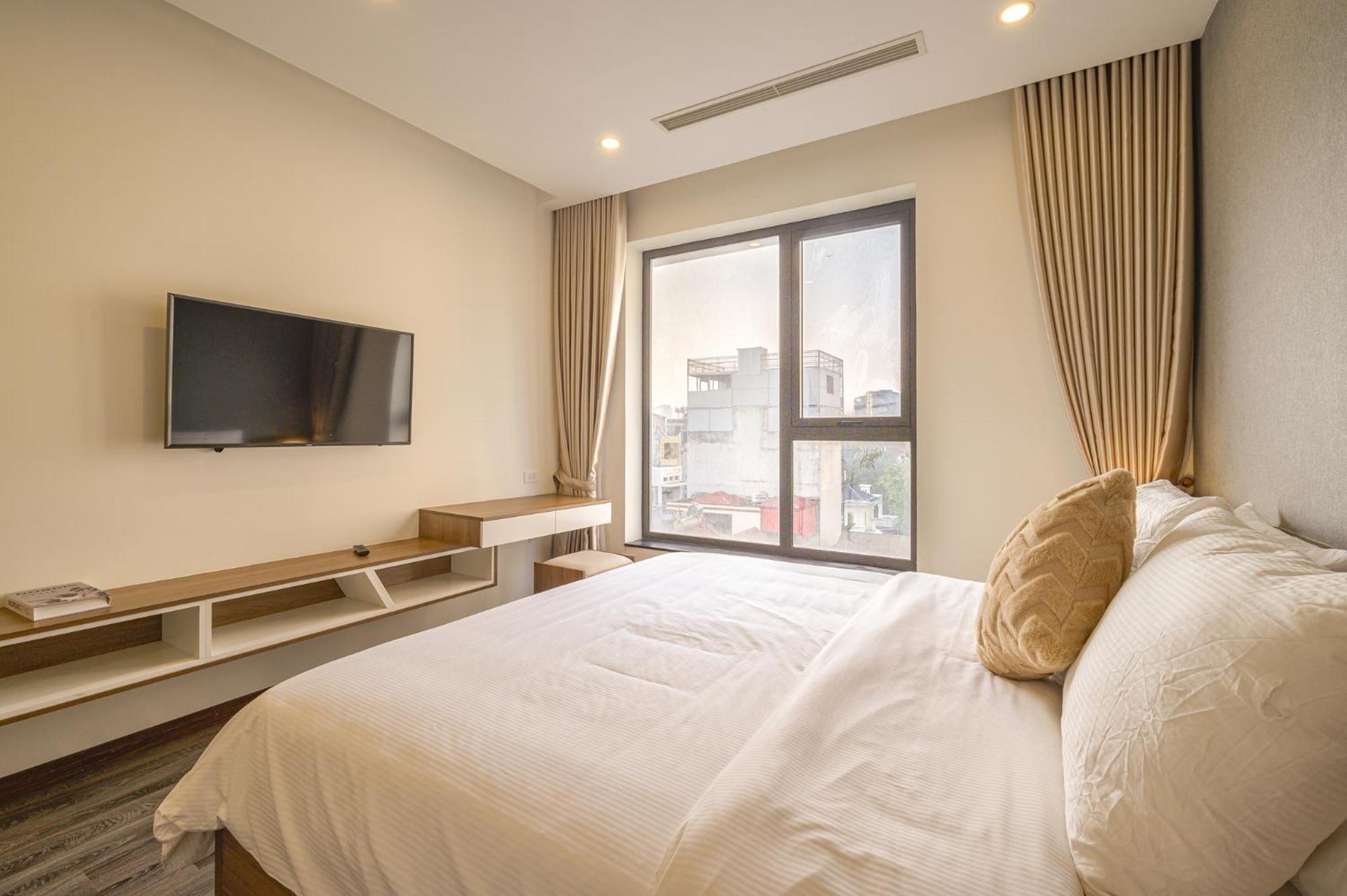 Luxe Paradise Suites Tay Ho Hanoi Exterior photo